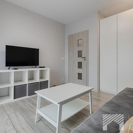 Primo V By Lookap Appartement Łódź Buitenkant foto